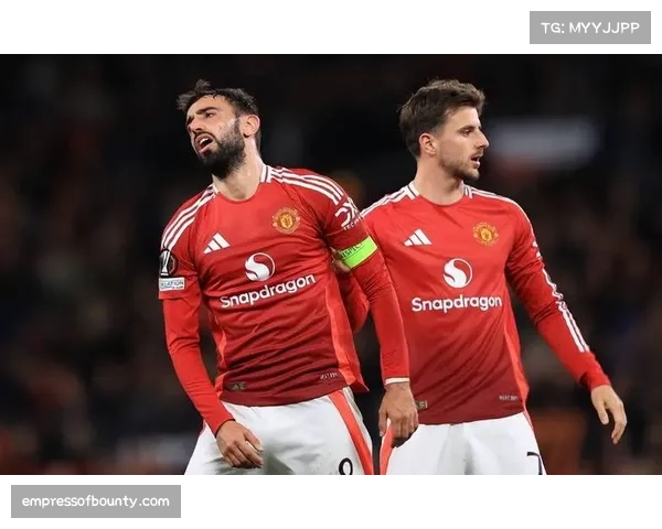 曼联主场力克热刺稳居前四 B费达成参与两百球里程碑